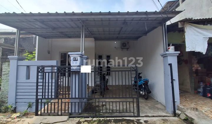 Strategic House 10 Minutes to Kayu Manis 1 Toll Gate, Flood-Free J35785