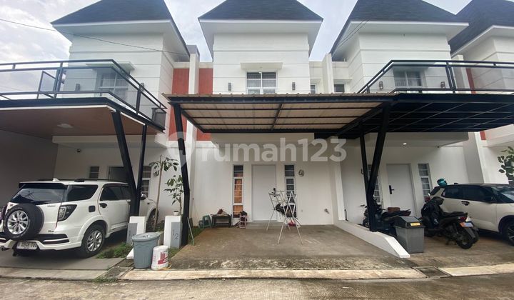 Rumah 2 Lt SHM 15 Menit ke Mal Ciputra Cibubur Dibantu KPR J-39749 Rumah 2 Lt SHM 15 Menit ke Mal Ciputra Cibubur Dibantu KPR J-39749