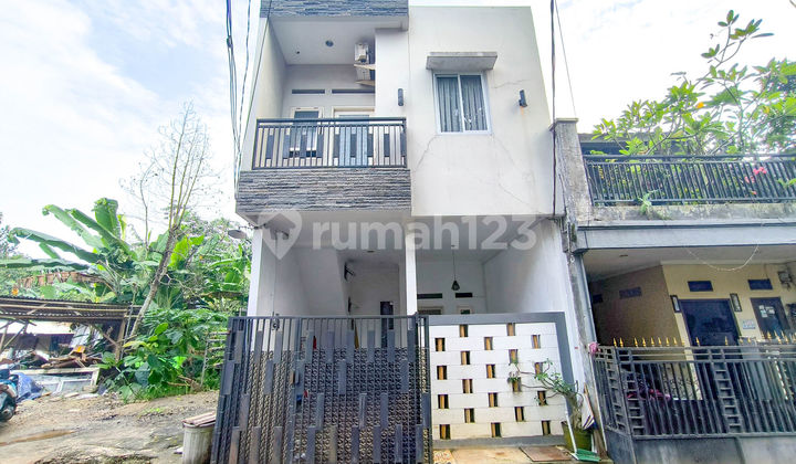 Rumah Seken 2 Lantai 4 Menit ke RS Hermina Serpong Siap Huni J32847