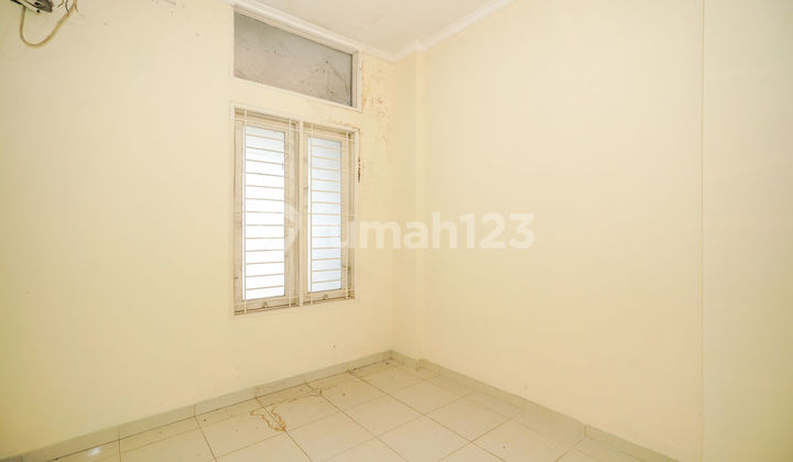 Rumah 2 Lt SHM 10 Menit ke Stasiun Parung Panjang Dibantu KPR J-22503 2
