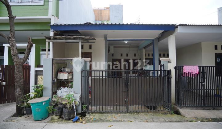 Flood-Free House 15 Minutes to East Bekasi Toll Gate 1 Ready for Mortgage J26207