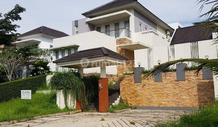 Rumah Mewah Termurah di Cluster Premium dan Favorite Rancamaya 1