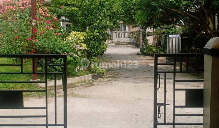 Rumah Cantik Baru Renovasi, Posisi Bagus Hadap Taman Fasum 2