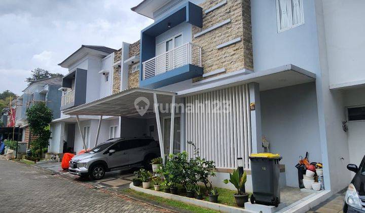 Rumah Mewah Cluster Exclusive & Strategis 5 Menit Kurang ke Tol 2