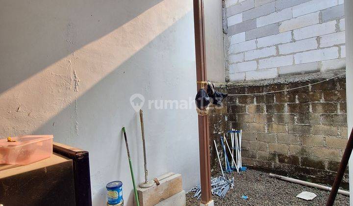 Rumah Minimalis Modern Siap Huni Akses Selangkah ke Stasiun 2