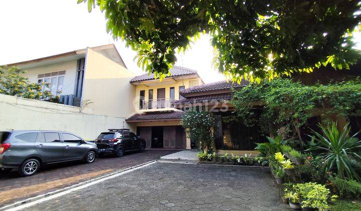 Rumah Mewah Hoek Premium Dan Sejuk Di Bintaro Jaksel 1