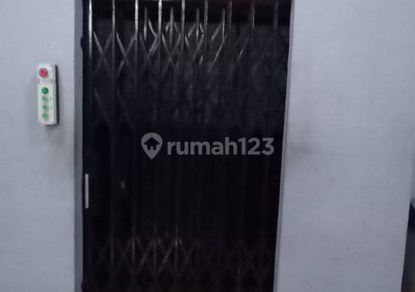 Dijual Gudang 4 Lantai Bagus di Duri Kosambi 7