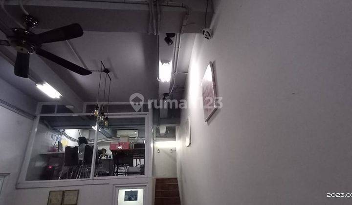 Dijual Gudang 4 Lantai Bagus di Duri Kosambi 11