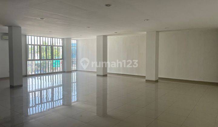 Disewa Gedung Siap Pakai di Kebon Jeruk, Jakarta Barat 2