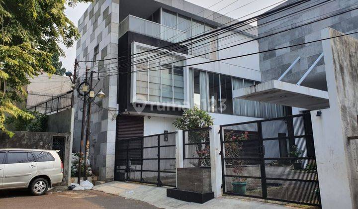 Dijual Cepat Rumah Bagus di Kedoya, Kebun Jeruk, Jakarta Barat 1