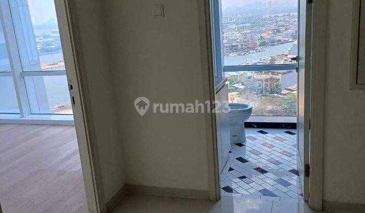 Disewa Apartemen Regatta Tower London, Pantai Mutiara 2