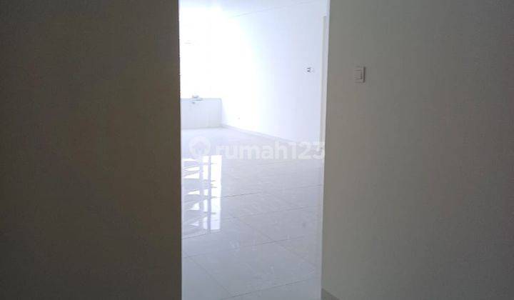 Dijual Apartement Regatta Tower London, Pantai Mutiara 1