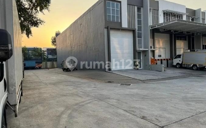 Dijual Pergudangan Greenlake City Cbd Cipondoh Tangerang
