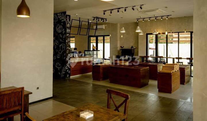 Dijual Gedung 2.5 Lantai Mampang Prapatan Jakarta Selatan Dijual Gedung 2.5 Lantai Mampang Prapatan Jakarta Selatan