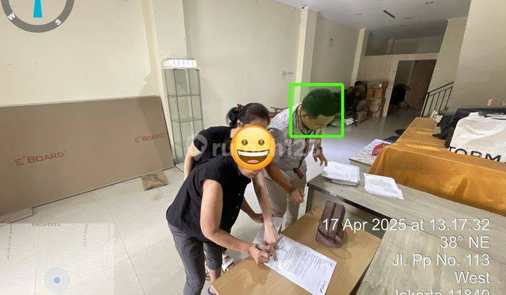 Dijual Ruko 3 Lantai Strategis di Citra 1 Jakarta Barat 2