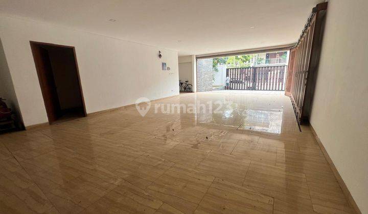 Dijual Rumah 3 Lantai di Katamaran Indah, Pantai Indah Kapuk, Jakarta Utara 2