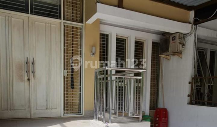 Rumah Long Beach Pantai Indah Kapuk