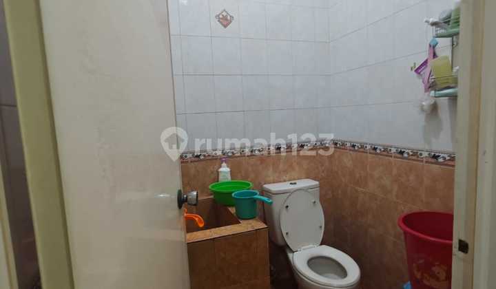 House for Sale on Jalan F Teluk Gong, North Jakarta 2