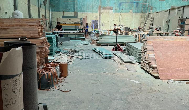 Disewa Dan Dijual Gudang Siap Pakai Di Kavling Dpr Cipondoh