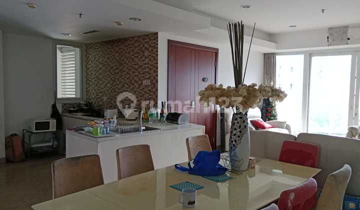 Dijual Apartemen 3BR Springhill Royale Jakarta Pusat 2