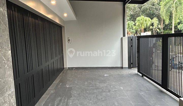 Rumah Mewah 2 Lantai Samping Pintu Toll BSD 2