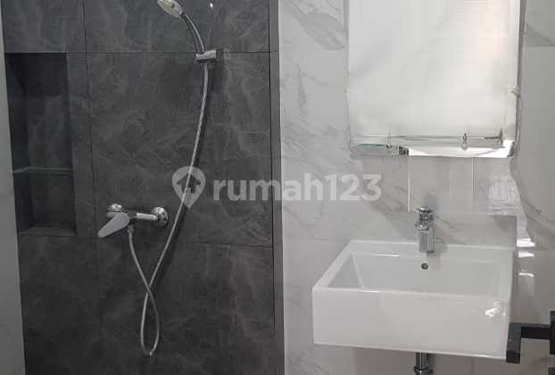 Hook House in Cosmo BSD Near Aeon and BSD Toll Gate 2