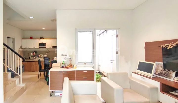 Rumah Siap Huni di Savia Bsd Dekat Pintu Toll Bsd 2