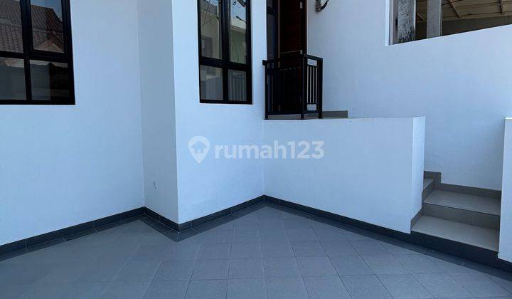 Rumah 2 Lantai Samping Pintu Toll Jelupang Bsd 2