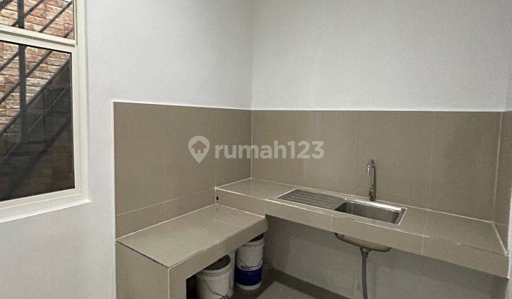 Rumah 2 Lantai Samping Pintu Toll Bsd Dan Srasiun Rawabuntu 2