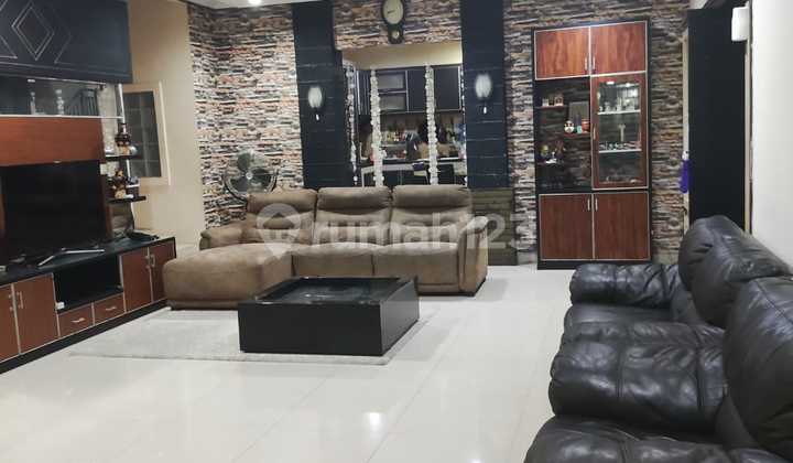 Rumah 2 Lantai Lokasi Strategis di Tangerang 2