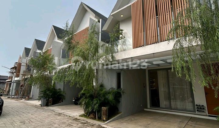 Brandnew Townhouse Rumah Bagus Akses.dekat Akses  2