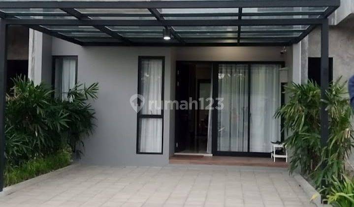 Rumah 2 lantai dekat dengan akses dan fasilitas lengkap 2