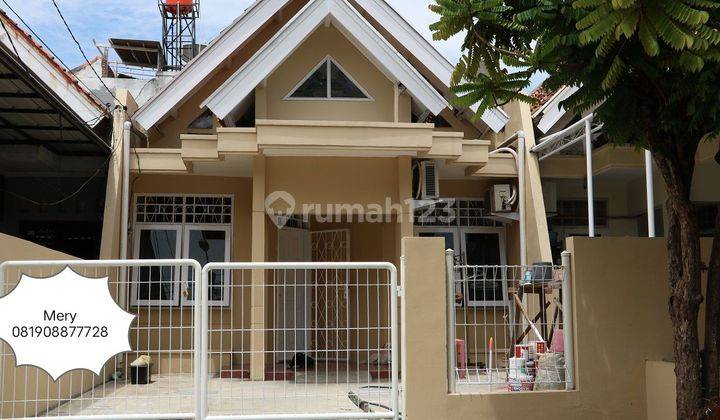 Dijual Rumah di Graha Raya, Tangerang Selatan 1