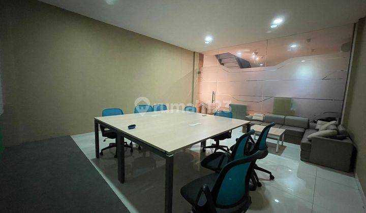Disewakan Ruko 4,5 Lantai Semi Furnished di Duren Tiga, Pancoran 2