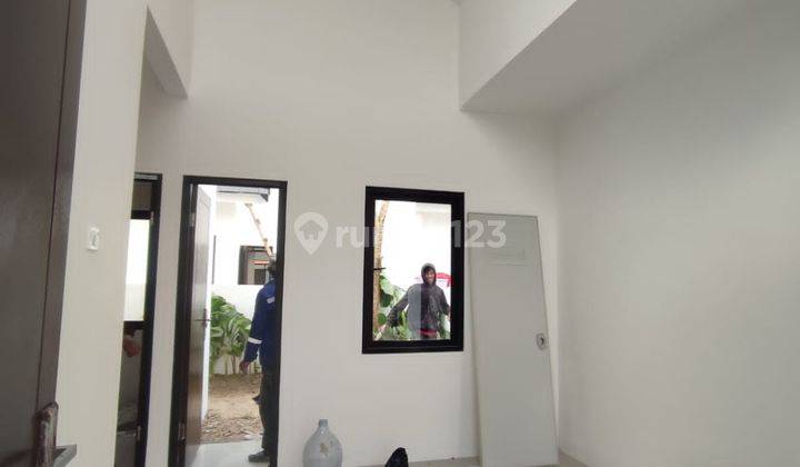 Rumah Dekat Stasiun Maja 4