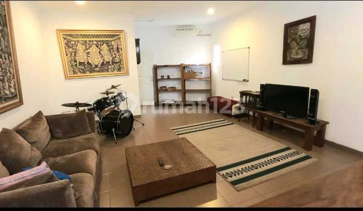 Rumah Cantik Siap Huni di Bintaro Sektor 9