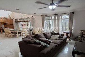 Rumah modern 2 lantai siap huni di Puri bintaro Sektor 9 Rumah modern 2 lantai siap huni di Puri bintaro Sektor 9