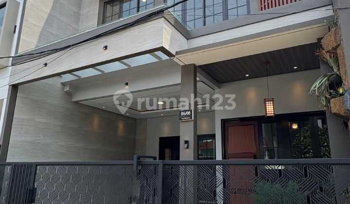 Rumah dengan rooftop 2 lantai siap huni di Pondok Cabe Rumah dengan rooftop 2 lantai siap huni di Pondok Cabe