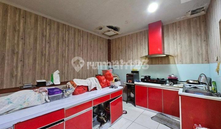 Ready-to-use shop house ex-coffee shop at Sentra Timur Cakung apartment 2