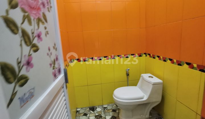 Rumah minimalis 2 lantai siap huni di Pondok pucung indah  2