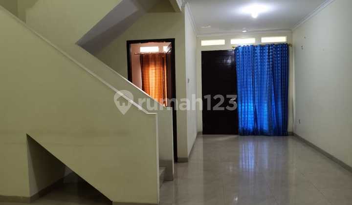 Rumah 2 lantai siap huni di Bintaro Jaya Sektor 6 2
