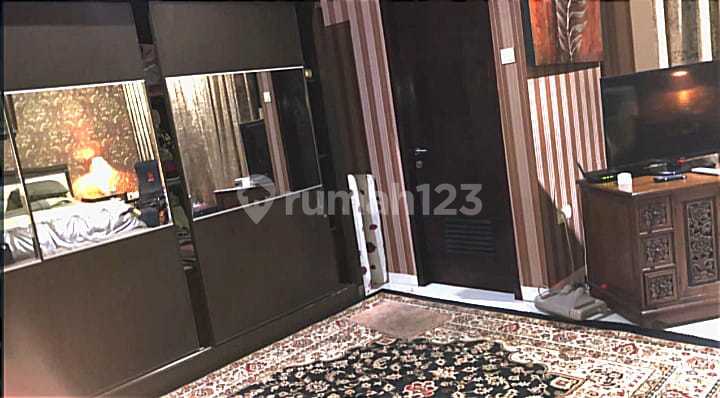 Ready-to-occupy minimalist 2-story house in Bintaro Sector 2 2