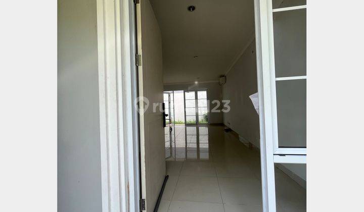 Rumah Bagus Unfurnished Gading Serpong Andalucia, Tangerang 2