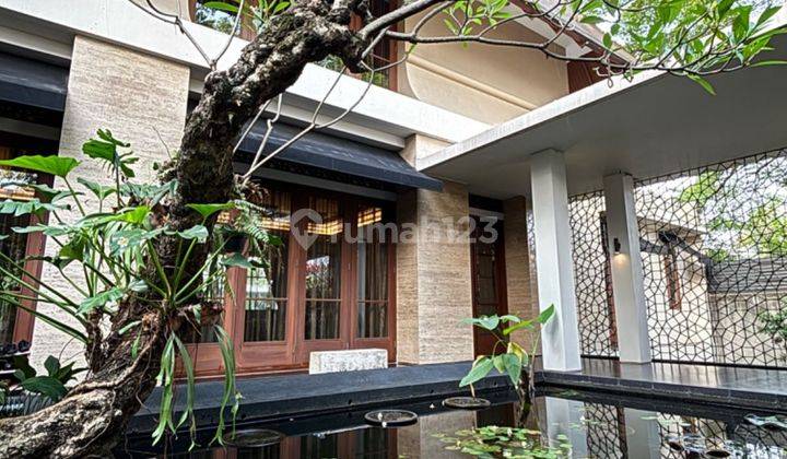 Dijual Rumah 2 Lantai Fasilitas Mewah Di Pejaten, Jakarta Selatan 2