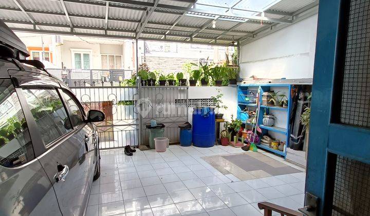 Dijual Rumah 2 Lantai di Muara Karang SHM 2