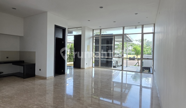 Dijual Cepat Rumah Mewah di Pantai Indah Kapuk 2