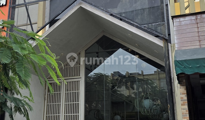 Ready-to-Use Shop House in Pantai Indah Kapuk Fully Furnished Interior