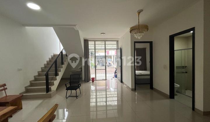 Rumah 2 Lantai di Pantai Indah Kapuk 2 Fully Furnished Rumah 2 Lantai di Pantai Indah Kapuk 2 Fully Furnished