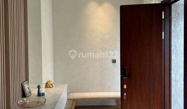 Dijual Rumah Mewah, Fully Furnish, Pantai Indah Kapuk 2