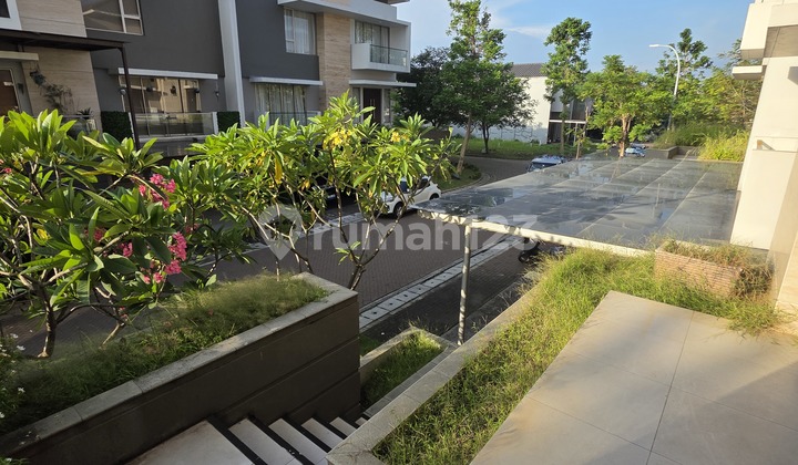 Rumah Bagus 3 Lantai Di Pantai Indah Kapuk 2